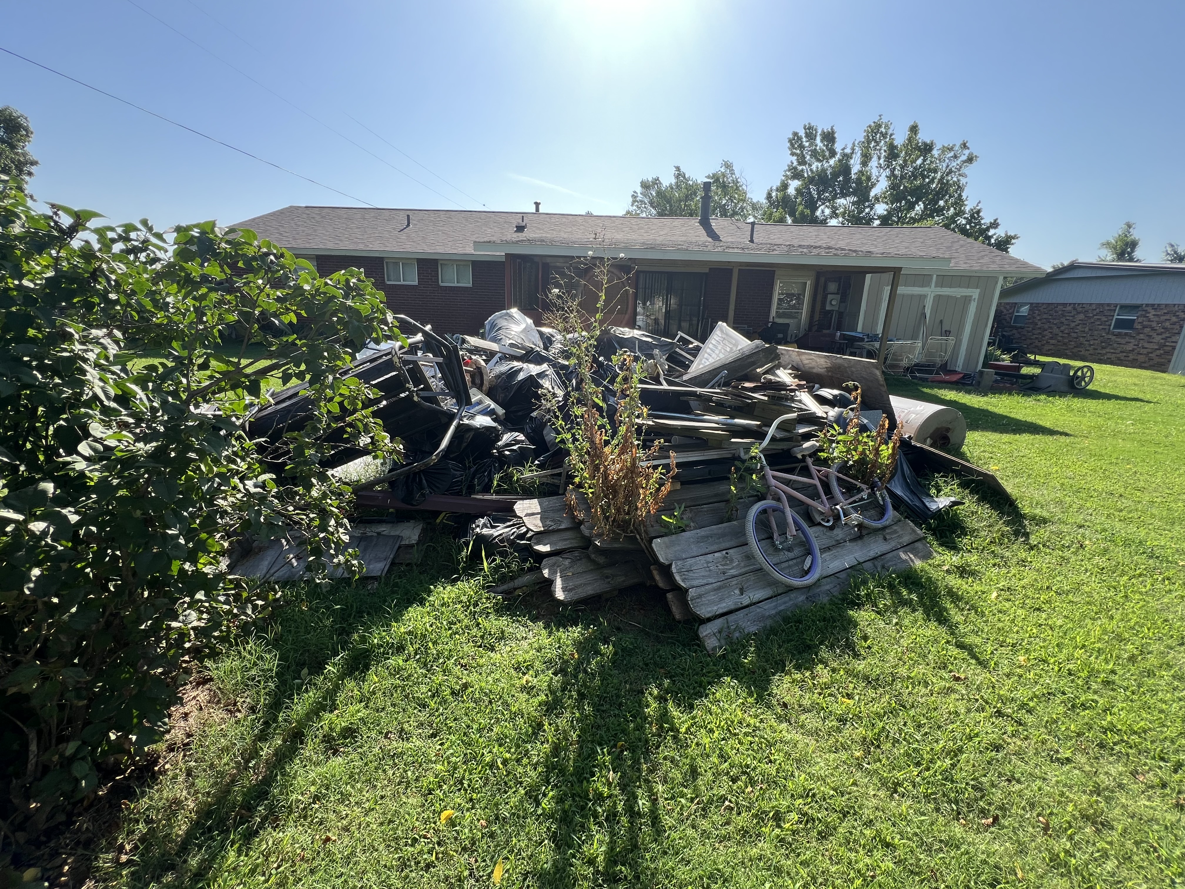 Outdoor / Yard